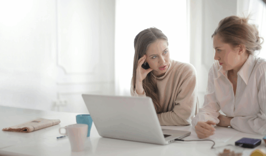 14 Bar-Red Flags Smart Home Hosts Learn From