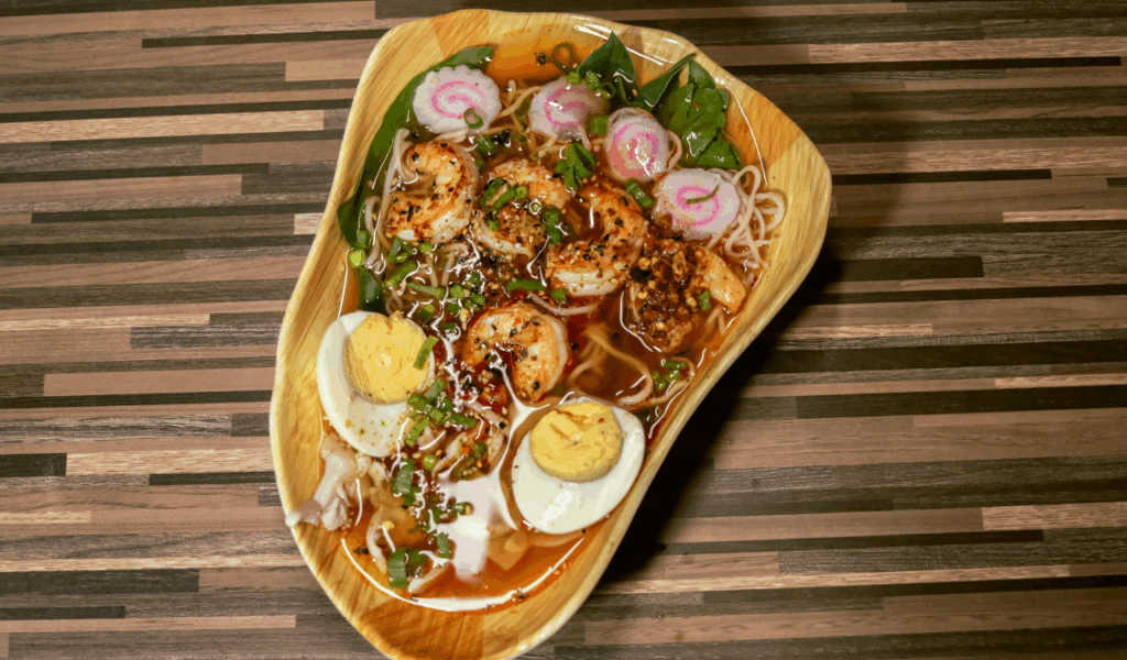 Shrimp and Grits / Gulf-style Seafood Comfort