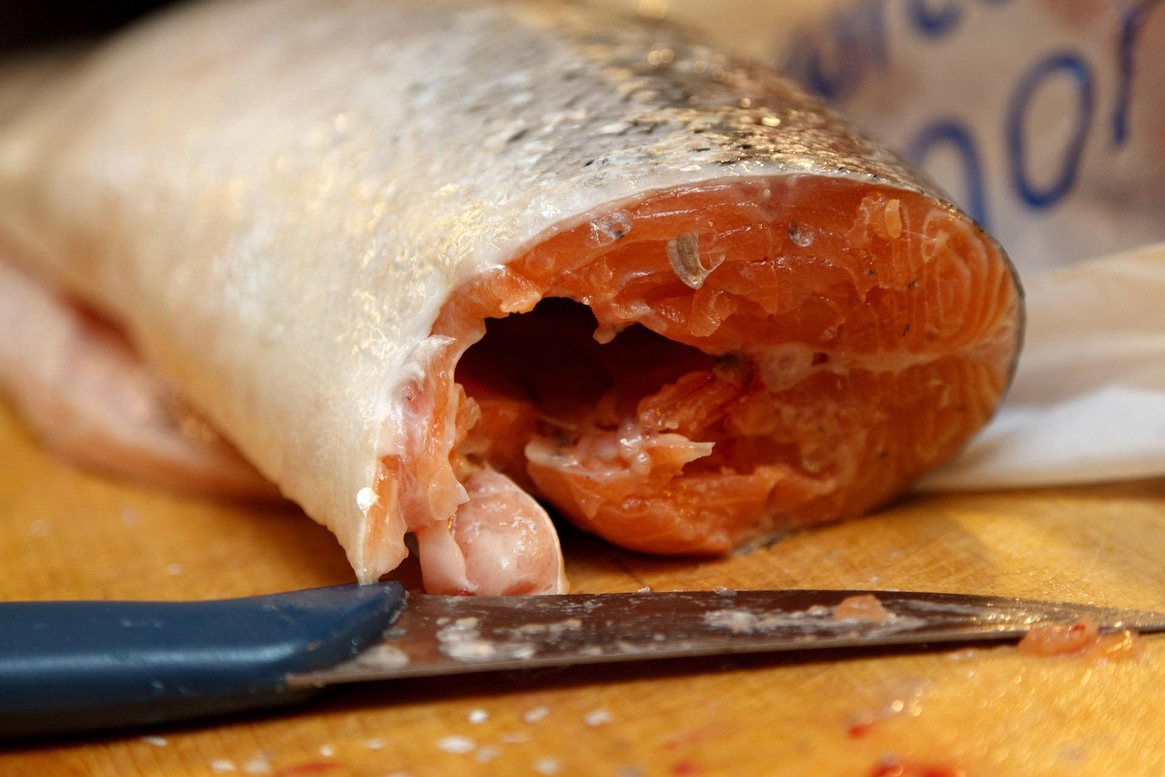 Fillet fish cut