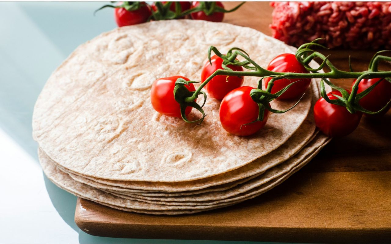 Easy Ways To Turn Flour Tortillas Into Full Meals.