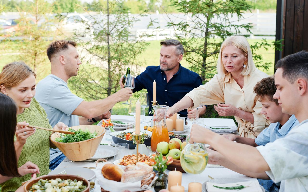 Messy Foods Better Enjoyed at Home Than Out.