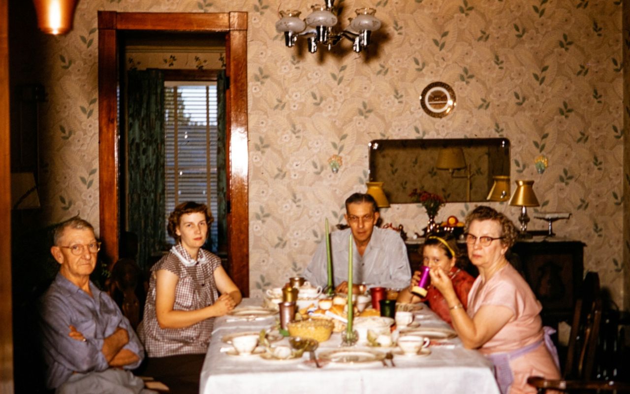 8 ’50s Party Bites Updated for 2026