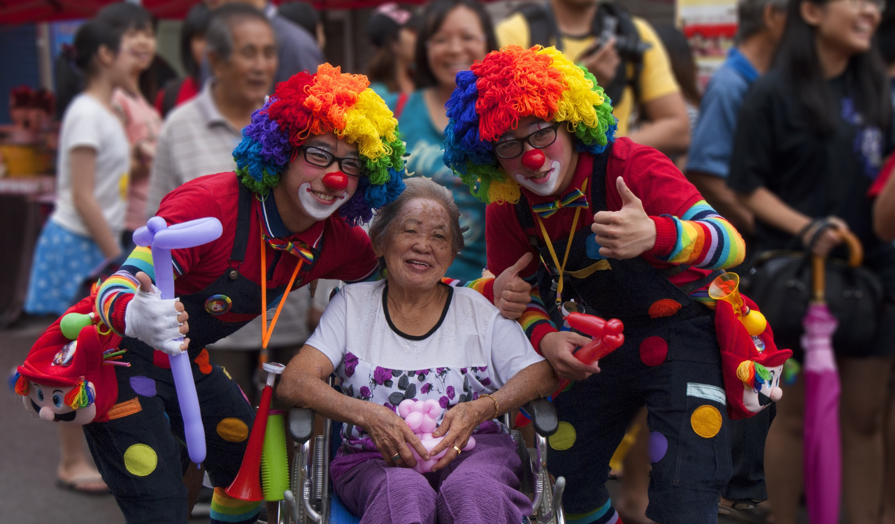 8 Clever Hacks for Hosting a Stress-Free Costume Party