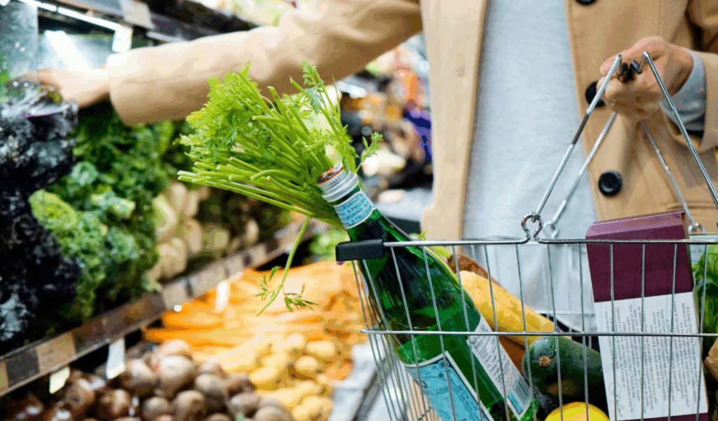 Shop with a Full Stomach