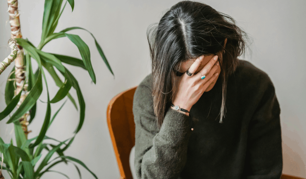 Why clutter hijacks your focus