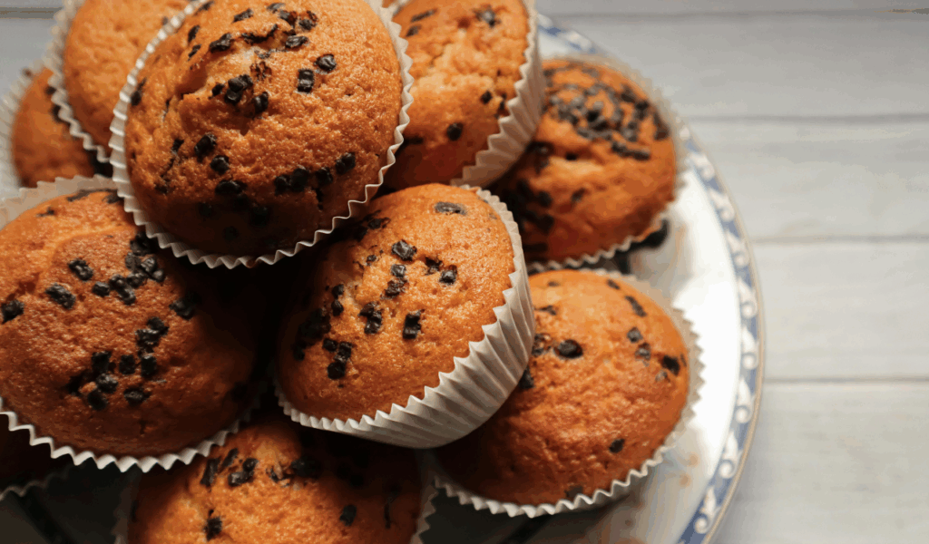 Cornbread Muffins with Chili Butter