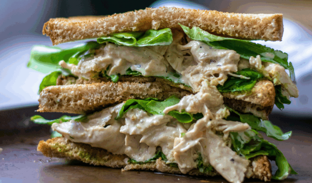 Hot Chicken Sandwich (Spicy Nashville‑Style)