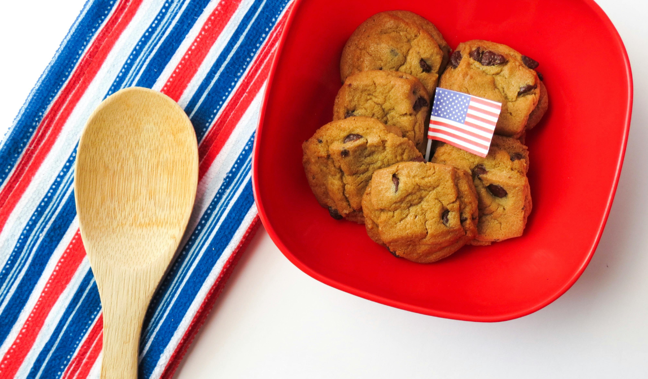 9 Most Popular Holiday Cookies Across America