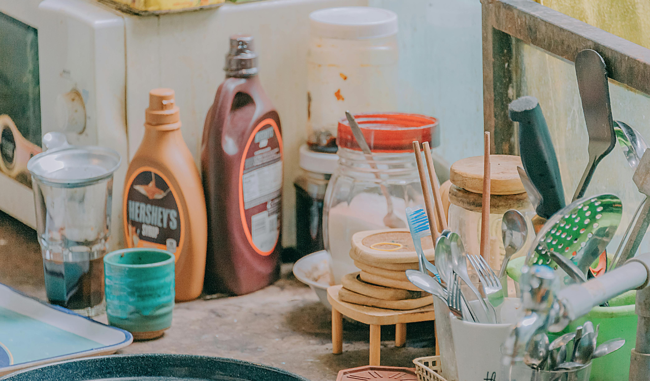 The Psychology Behind a Cluttered Kitchen: Why Your Mess Matters More Than You Think