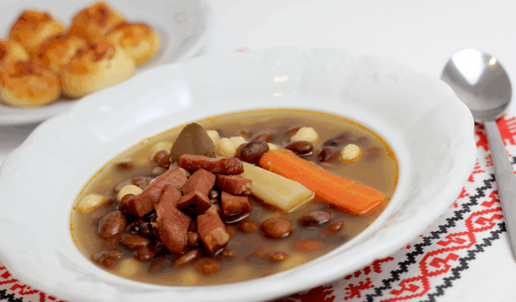 Spinach & black Bean Spring Soup