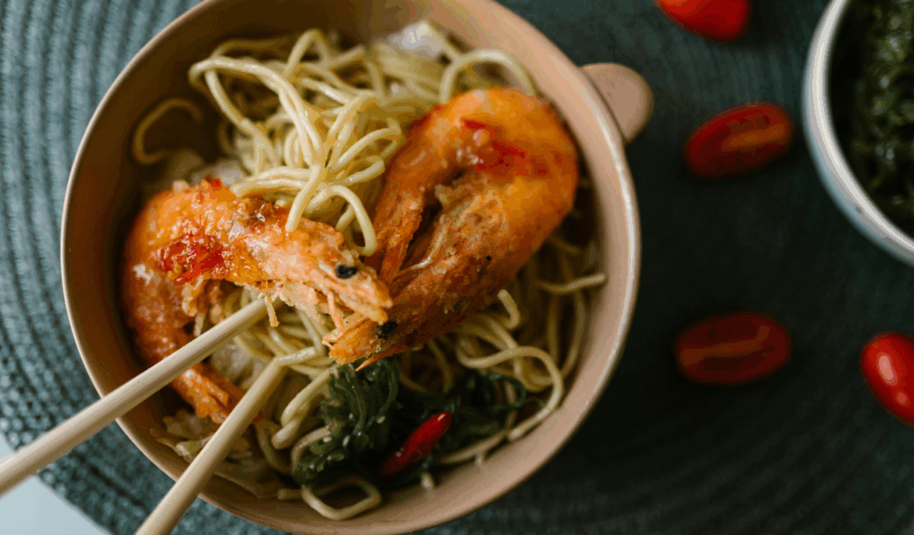 Spicy Shrimp and Tomato Pasta