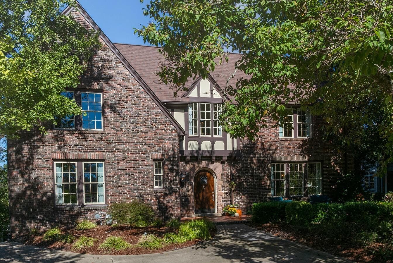 Magazine-Featured 1929 Tudor Gem in Homewood, Alabama, With Plaster Walls, Graceful Archways, and Stunning Stonework