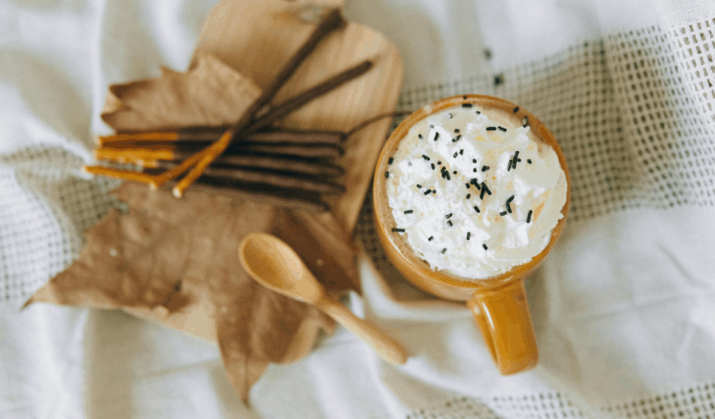 8 Warm Drinks for Chilly Nights