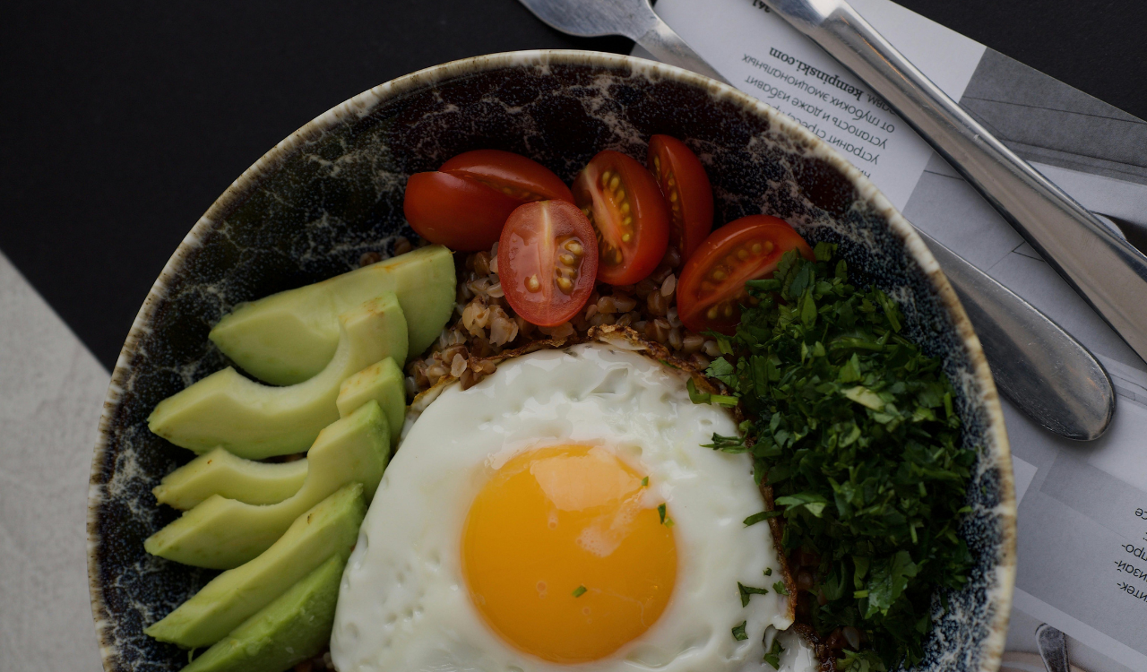 Egg & Avocado Power Bowl