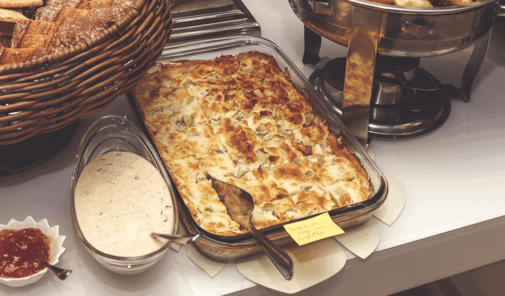 Cheesy Baked Macaroni Casserole