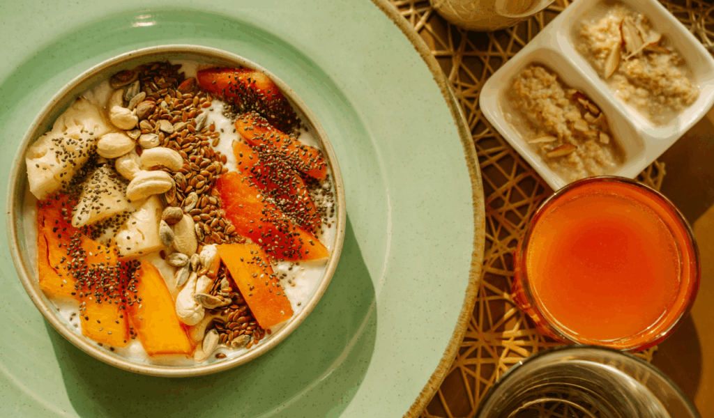 Oatmeal or Quinoa Breakfast Bowl with Nuts & Seeds
