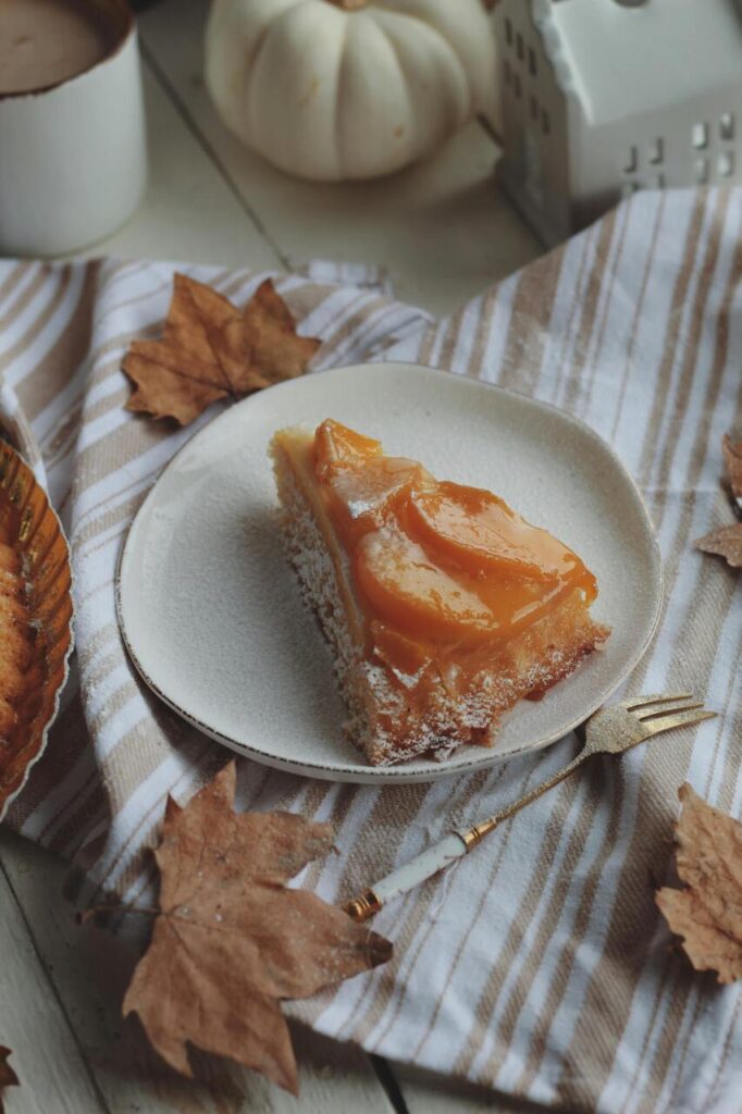 Almond-Extract Whipped-Cream Pound Cake