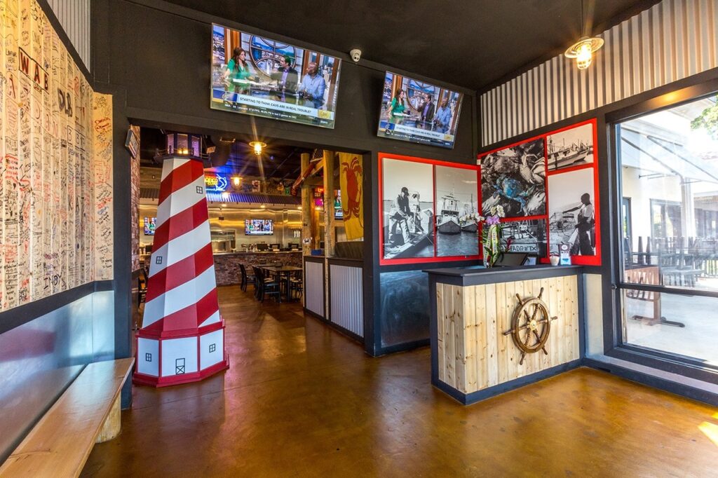 The Boiling Crab interior