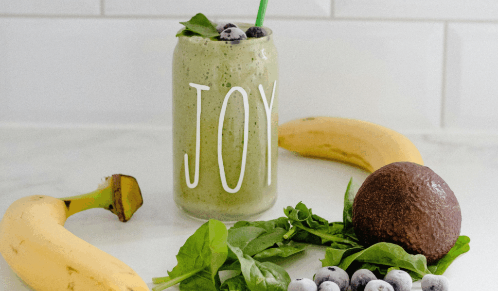 Spinach and Banana Power Smoothie
