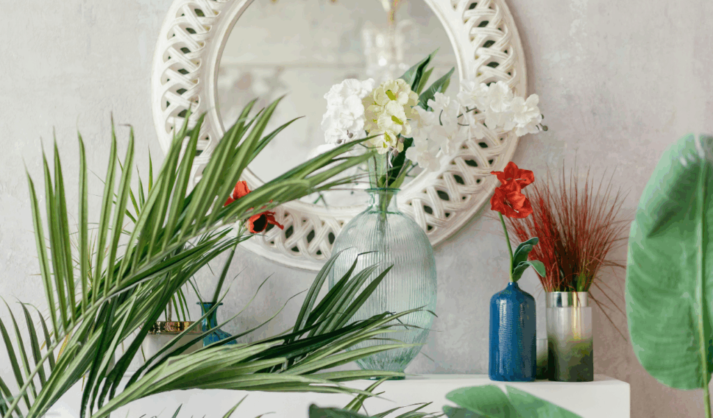 Use Mirrors to Highlight Decorative Features