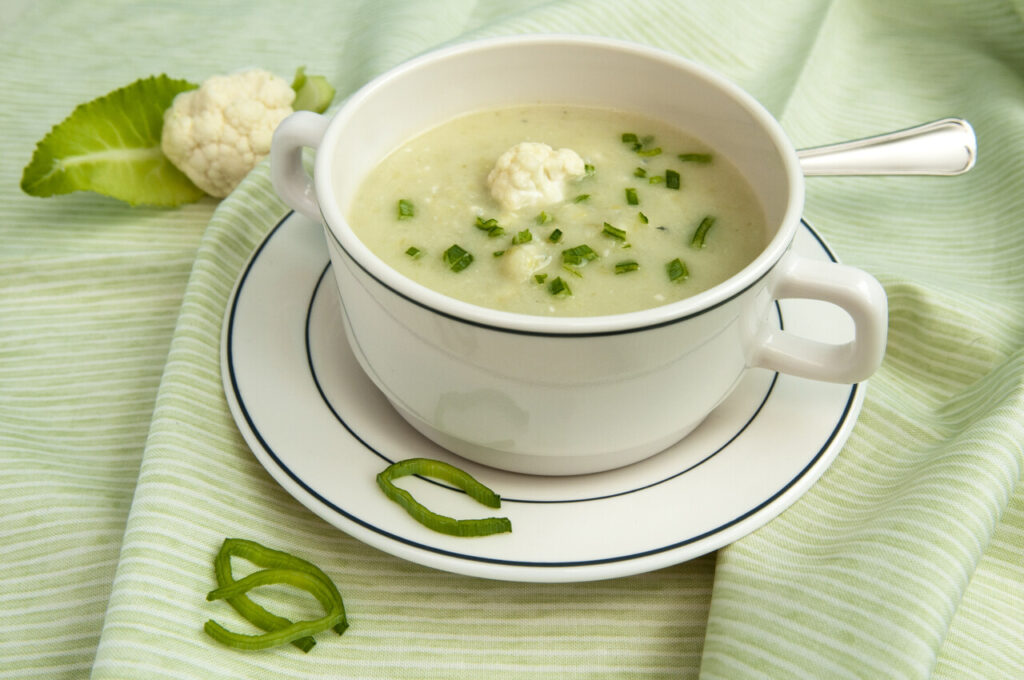 Roasted Cauliflower and Leek Soup