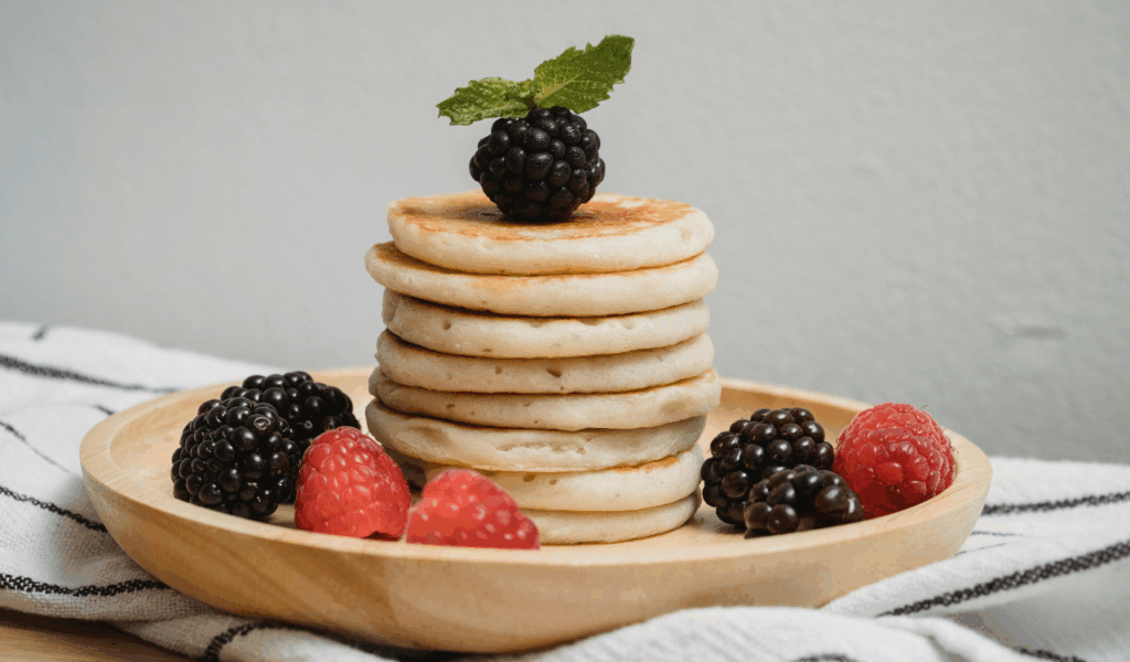 Fluffy Pancakes with Fresh Fruit