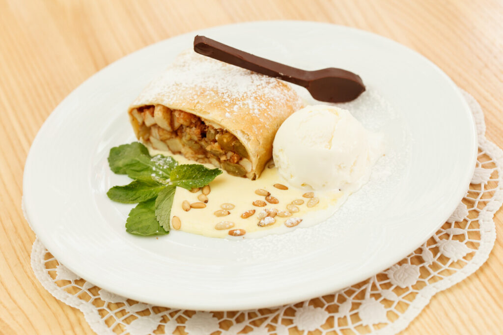 Apple Strudel