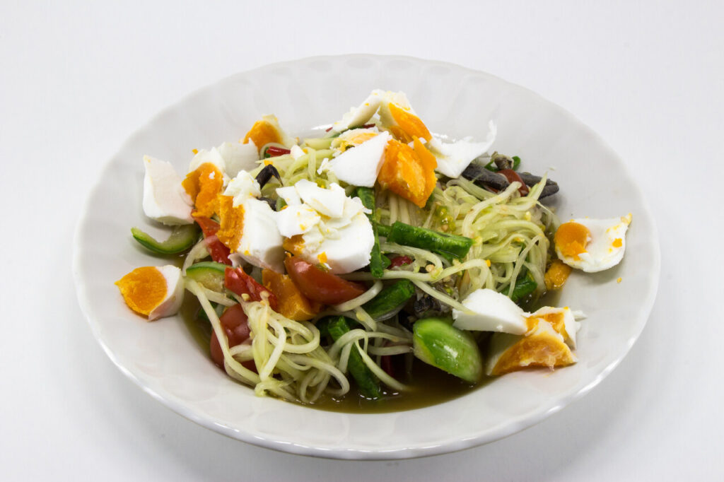 Zucchini Noodle Caprese and Baked Chicken Bento