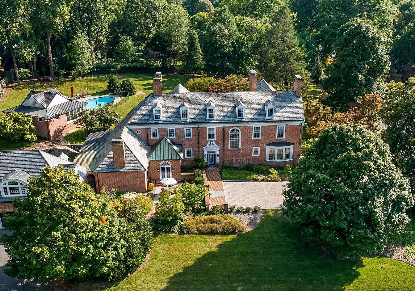 Grand 1926 Georgian Estate in Baltimore, Maryland With Marble Entry Hall, Multiple Fireplaces, and Sunken Garden on 1.58 Acres