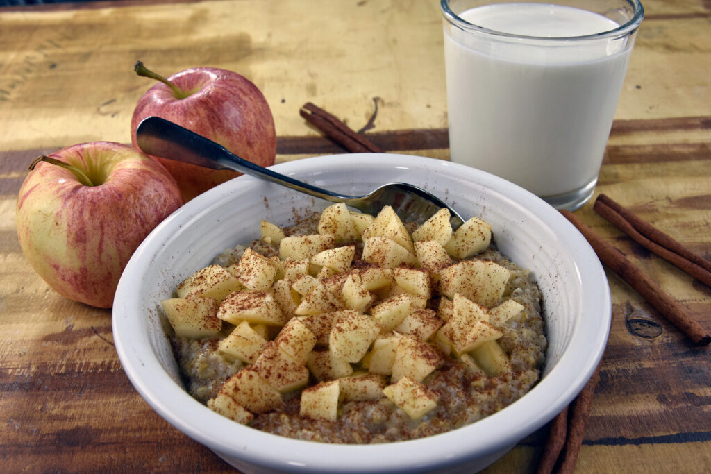 Apple Cinnamon Oatmeal Crumble