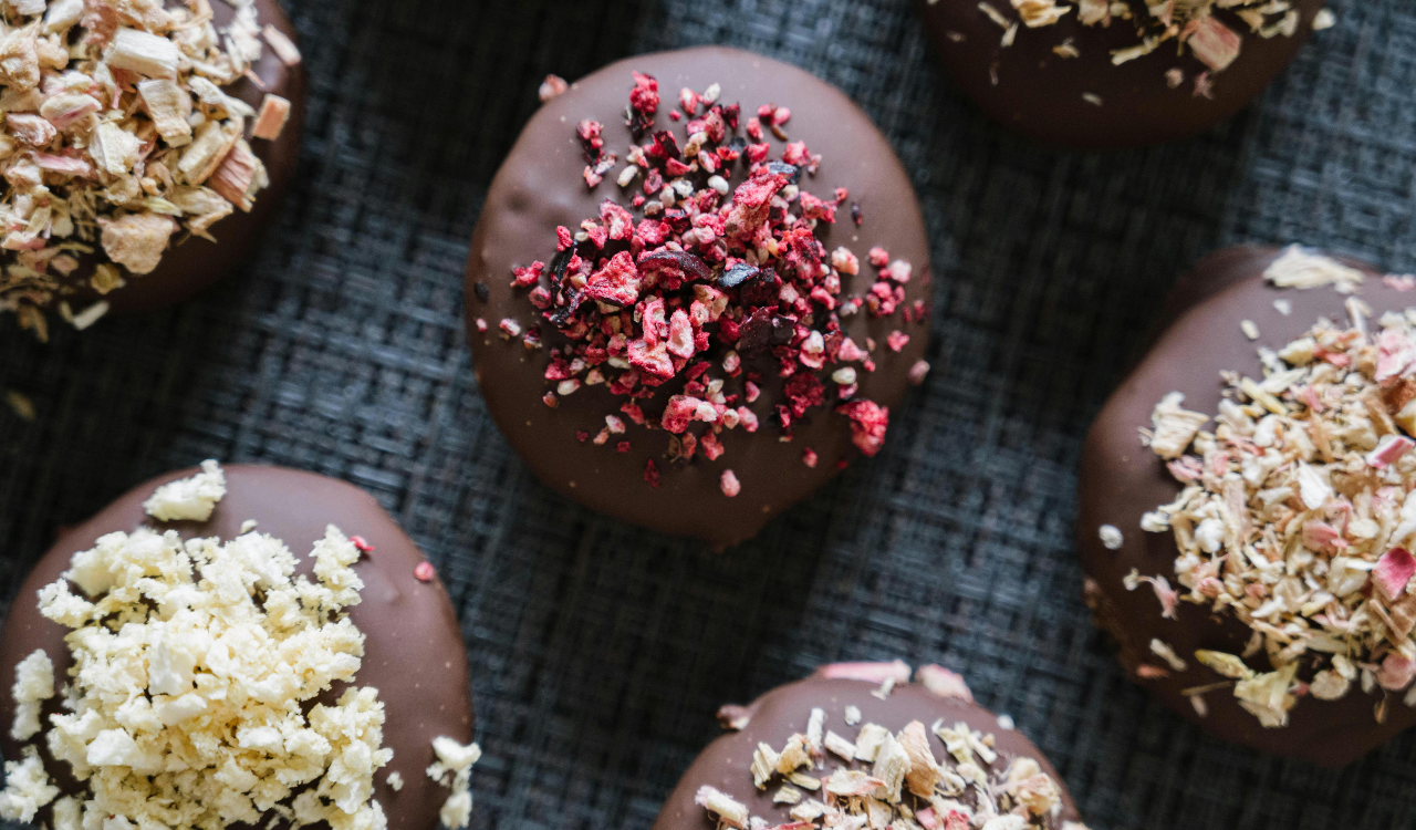 9 Chocolate Desserts with Only 3 Ingredients
