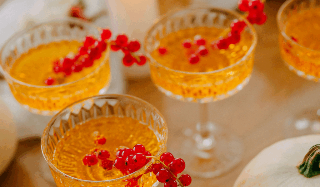 10 Festive Holiday Drinks That Bring Cheer
