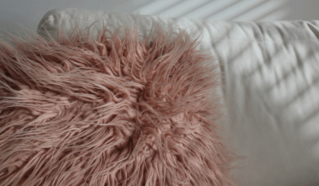 Pillows With Heavy Faux Fur