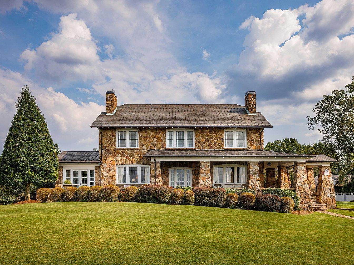 Timeless 1923 Birmingham Estate in Alabama Featuring 3.7 Acres of Gardens, Mountain Views, and a Charming Guest House