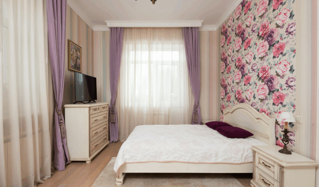 Large Scale Floral Wallpapers