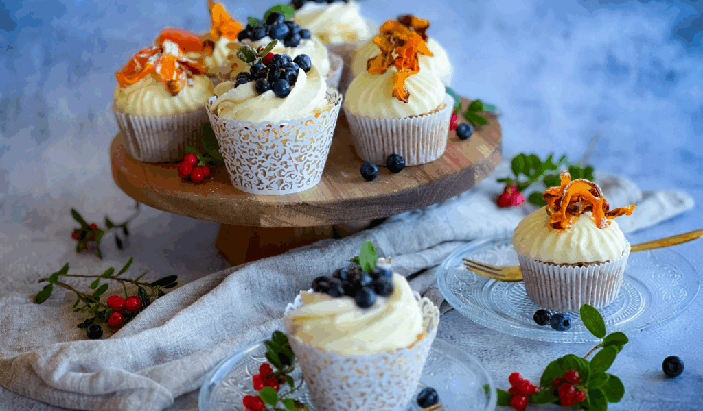 Holiday-Themed Cupcakes