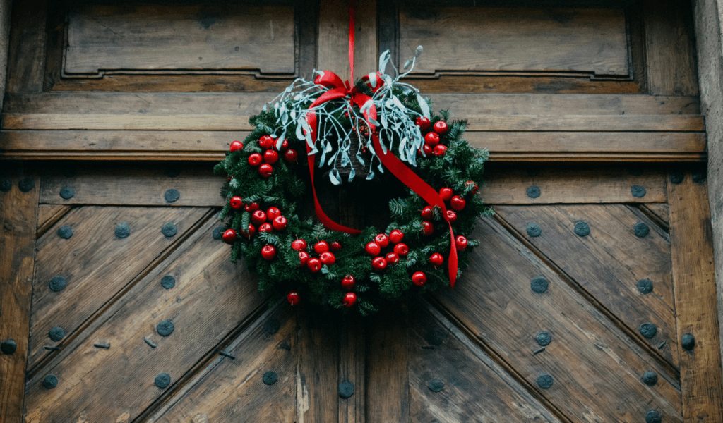 Full Mantel-to-Ceiling Garland Walls