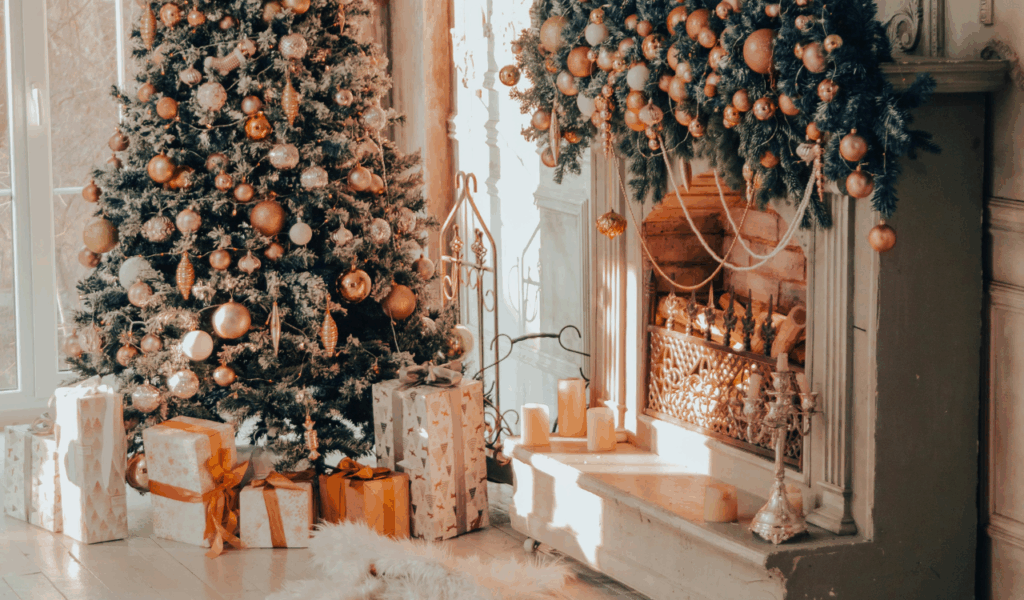 Fireplace Scenes That Expand Outward