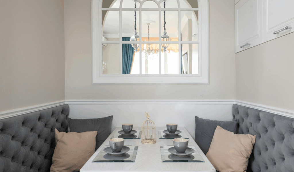 Clustered Mirror Arrangements