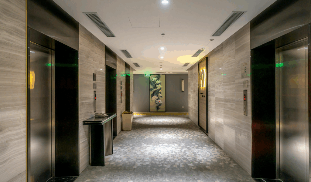 Recessed Downlights Without Diffusers