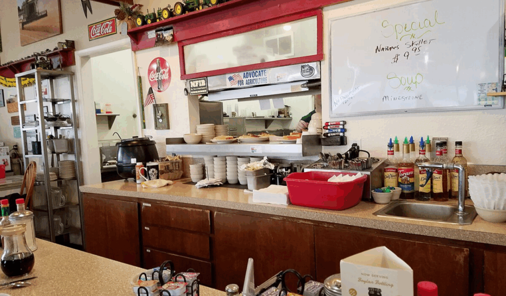 Greenleaf Kitchen & Cocktails