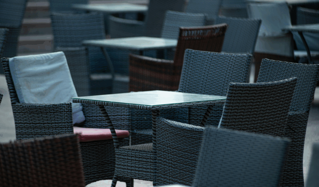 Wicker Sets With Thin Plastic Weave