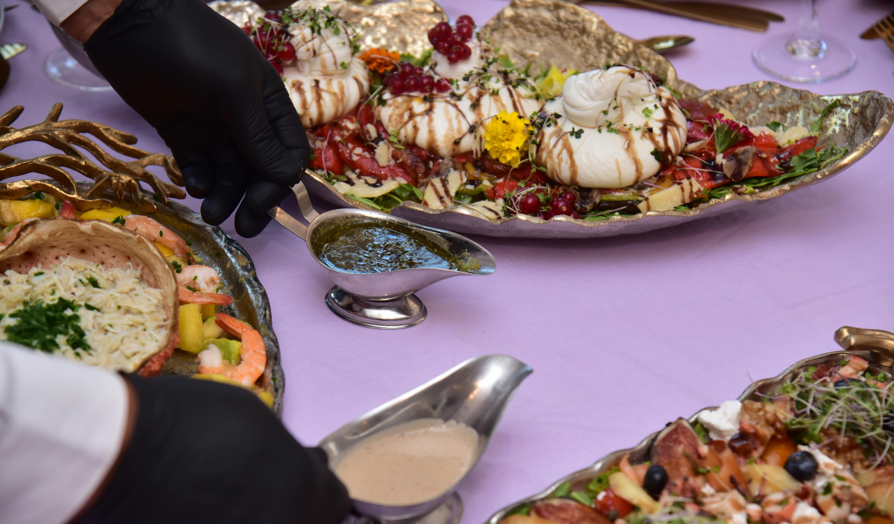 Smoothie style sauces that act like dessert