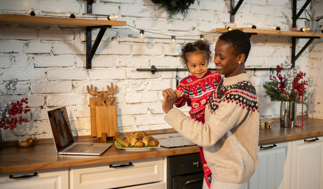 7 Virtual Kitchens Hiding Behind Fake Brands You Can't Trust