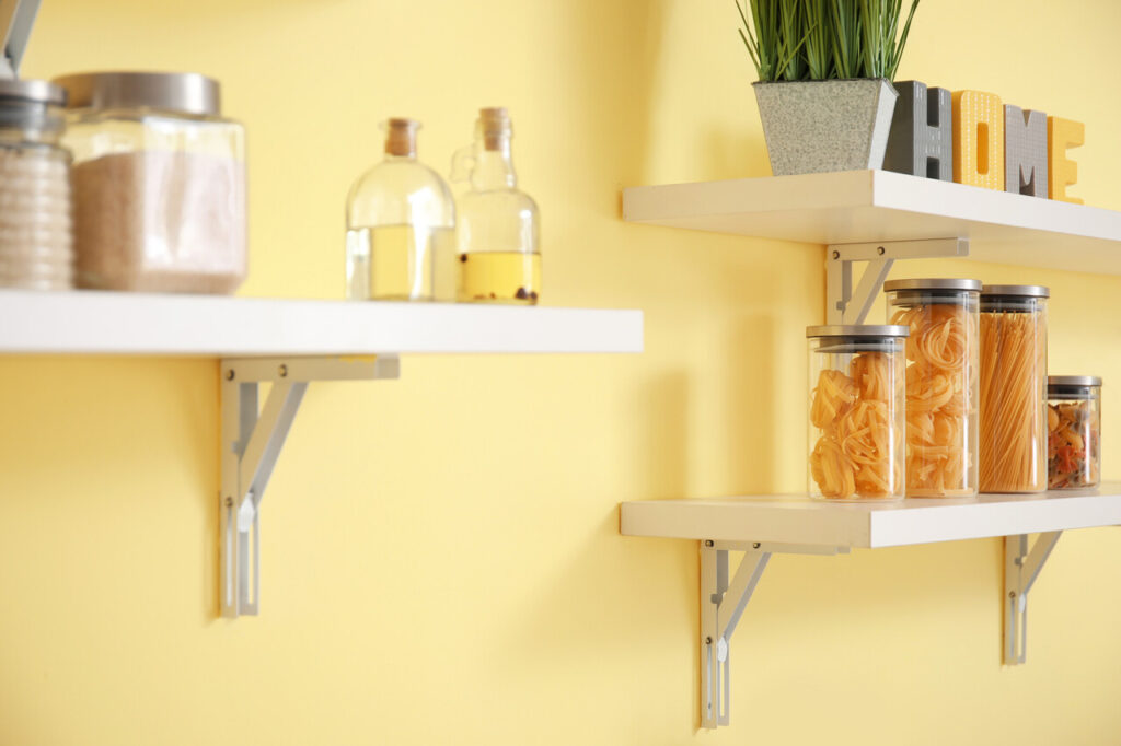 Loose or Poorly Secured Bracket