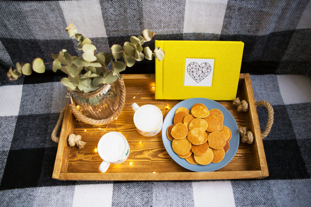 Seasonal Or Themed Vignette Tray