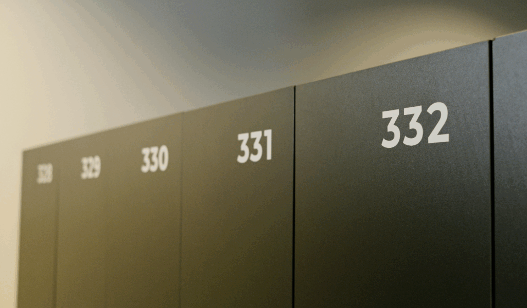 Minimal Locker Shelf Add-Ons