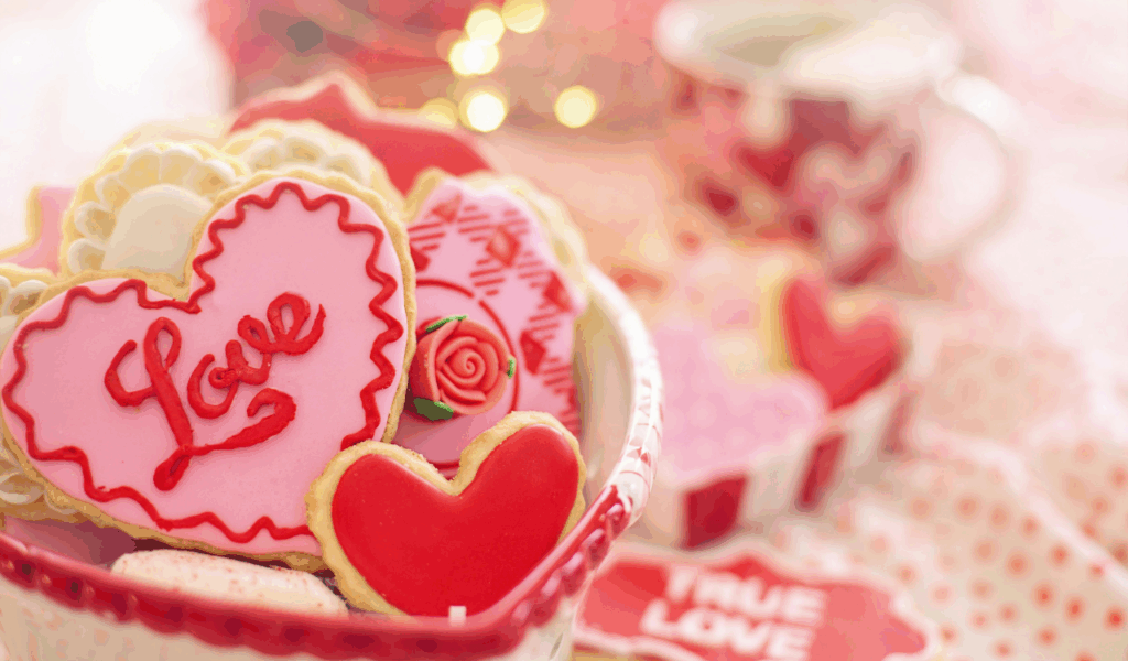 9 Heart Shaped Foods for Valentine's, Guilt Inducing Calories Included