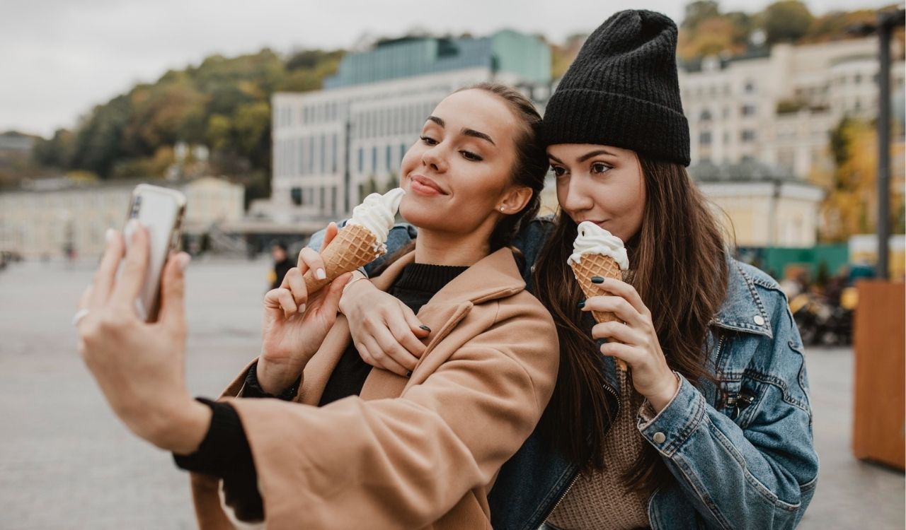 14 Foods Everyone Claims Taste Better in Cold Weather (They Don’t)