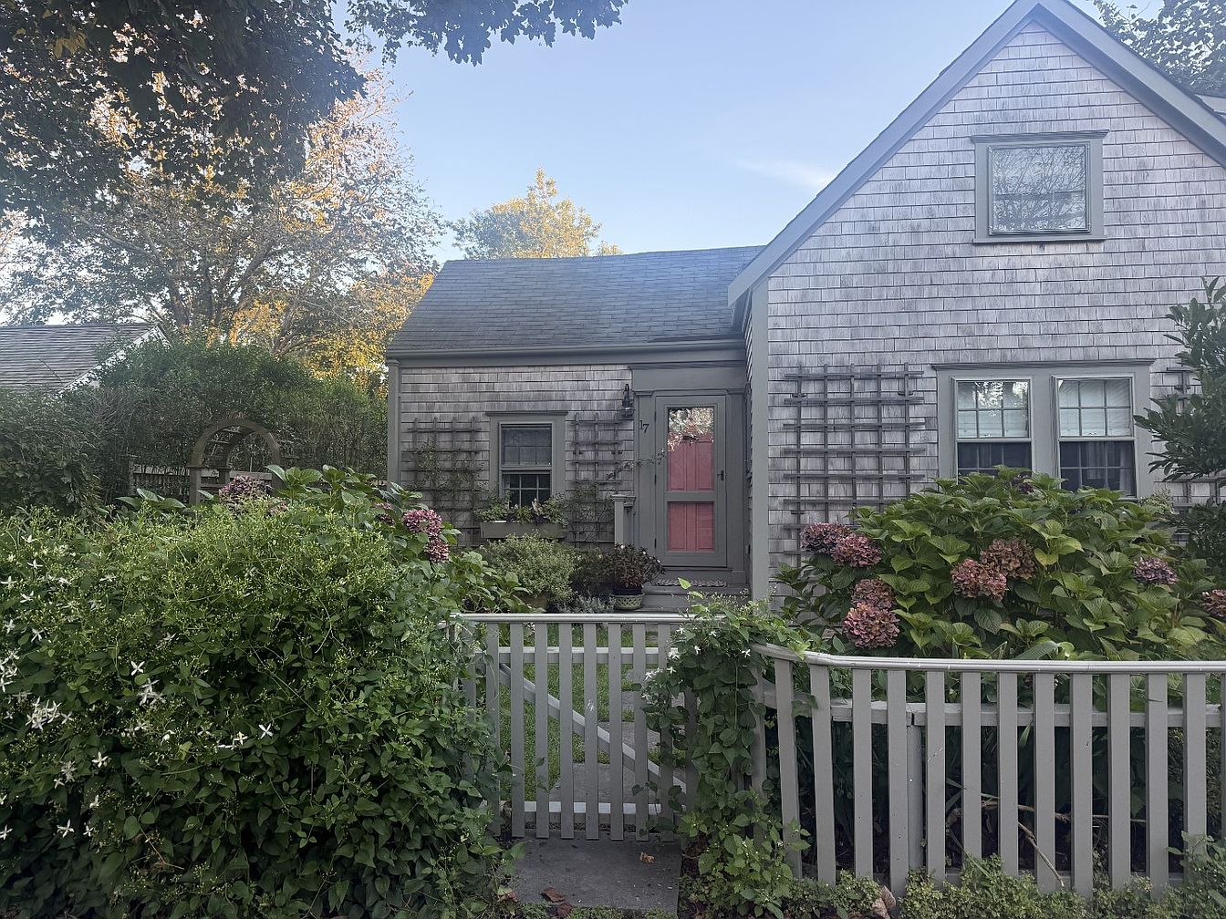 Discover a Timeless 1930 Nantucket Gem in Massachusetts with Vaulted Ceilings, Modern Updates, and a Private Backyard Oasis